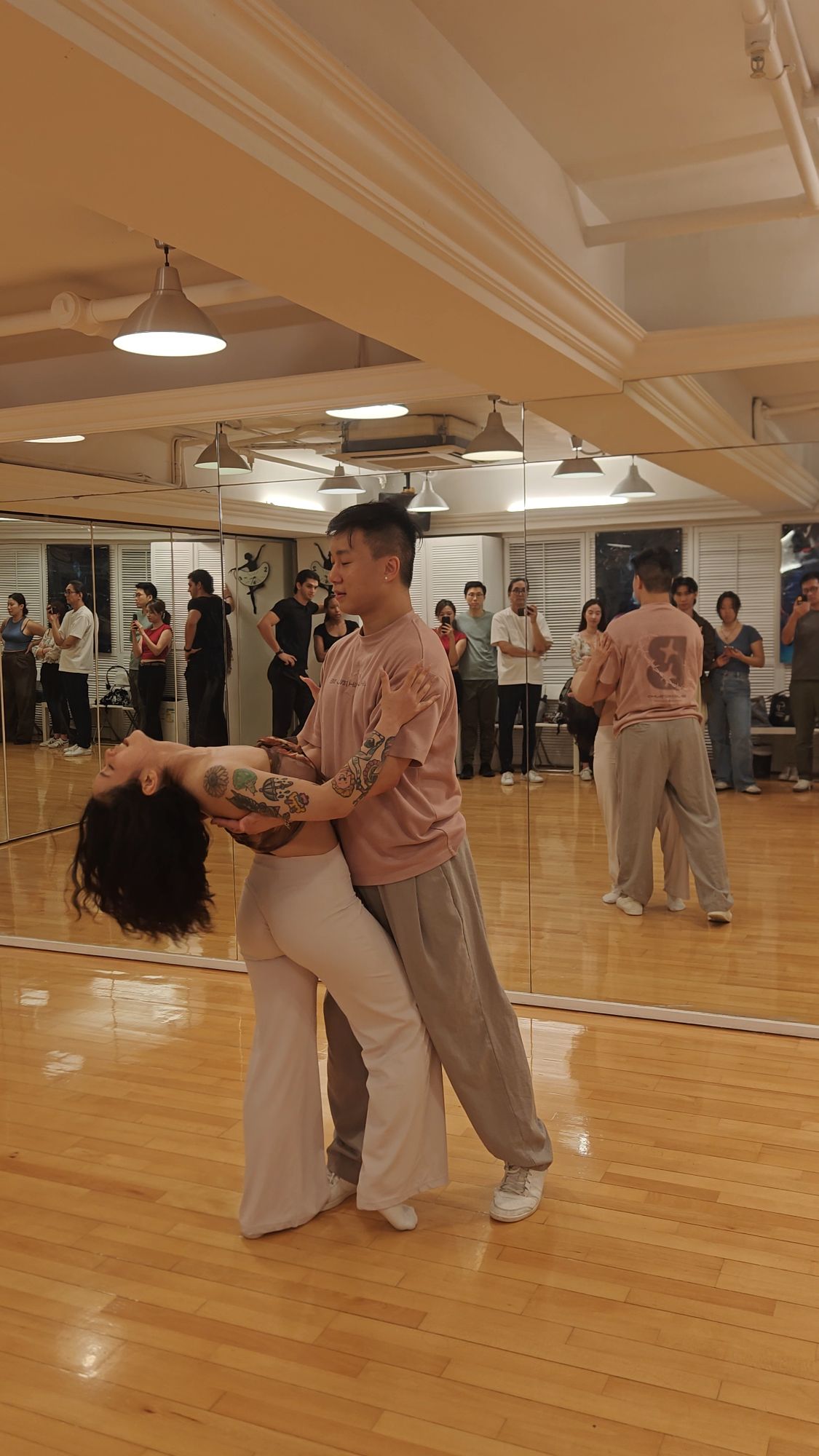 Outdoor Bachata social dancing in Hong Kong